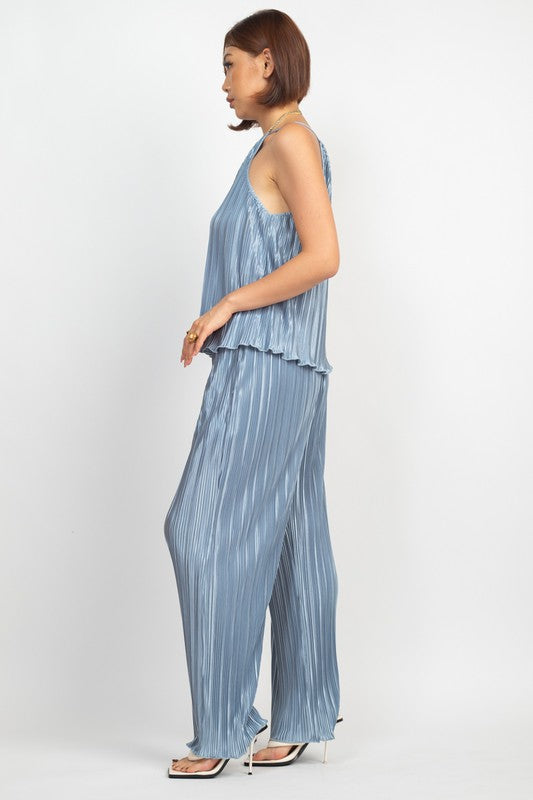 PLEATS HALTERNECK TOP AND WIDE PANTS SET