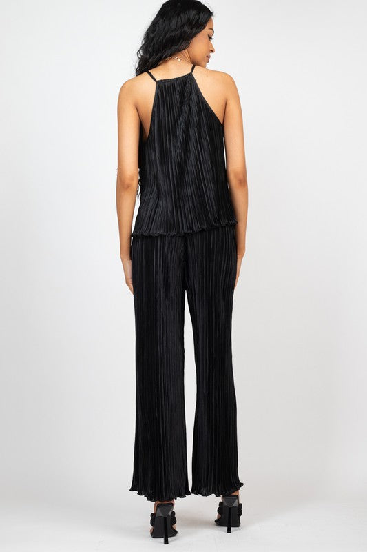PLEATS HALTERNECK TOP AND WIDE PANTS SET